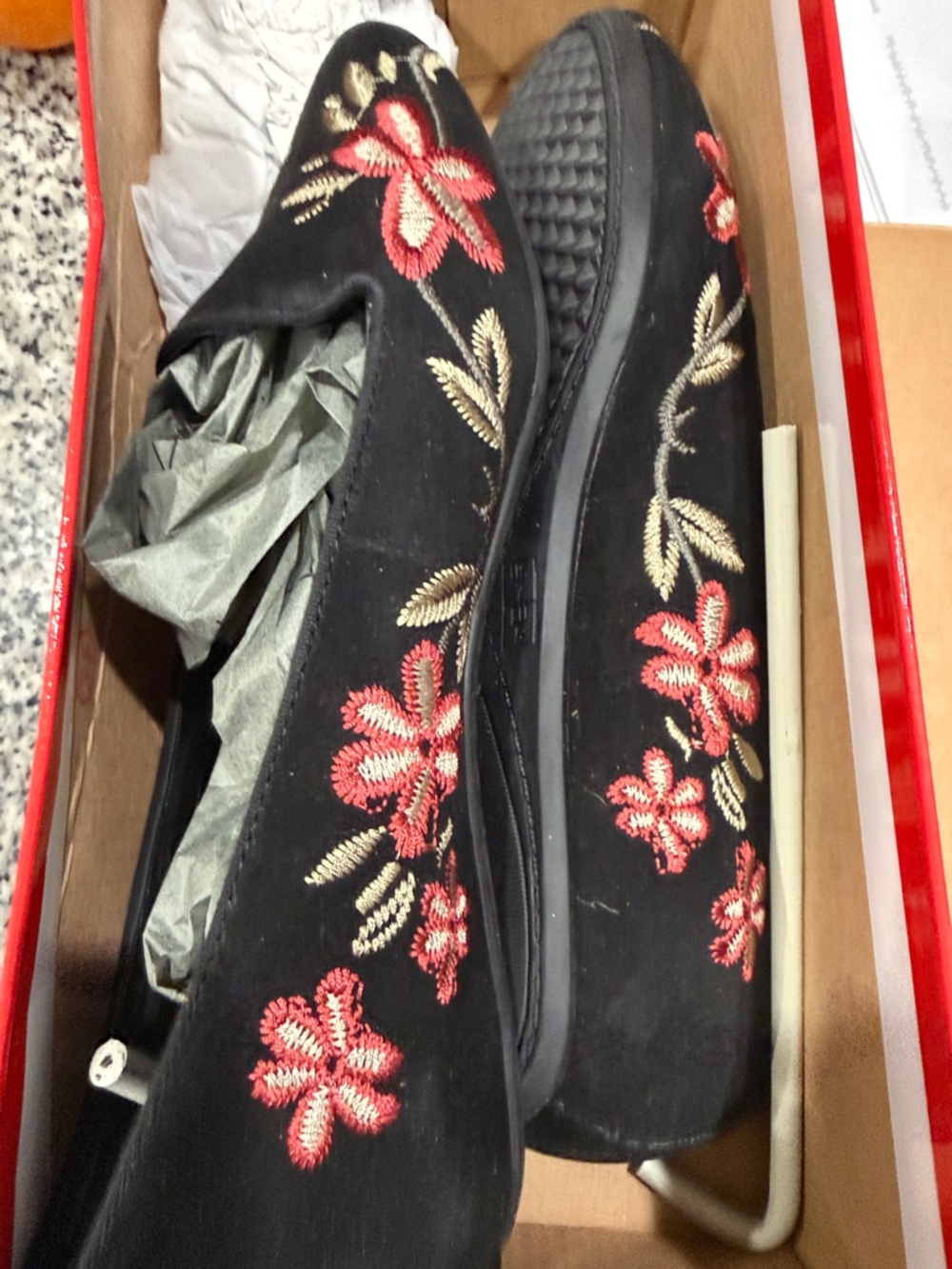 AEROSOLES Black Flats with Red and Gold Floral Embroidery